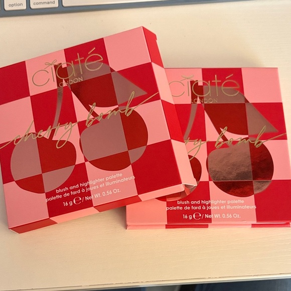 Ciaté London Cherry Bomb Blush and Highlighter Palette - Pink and Red - Picture 6 of 6